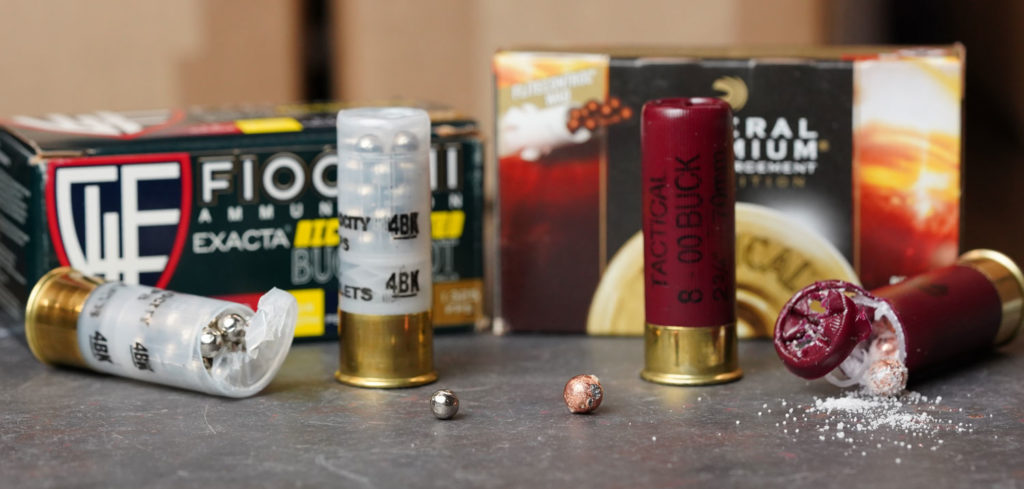#4 vs. 00 buckshot comparison A comparison of the size of No. 4 buckshot vs. 00 buckshot