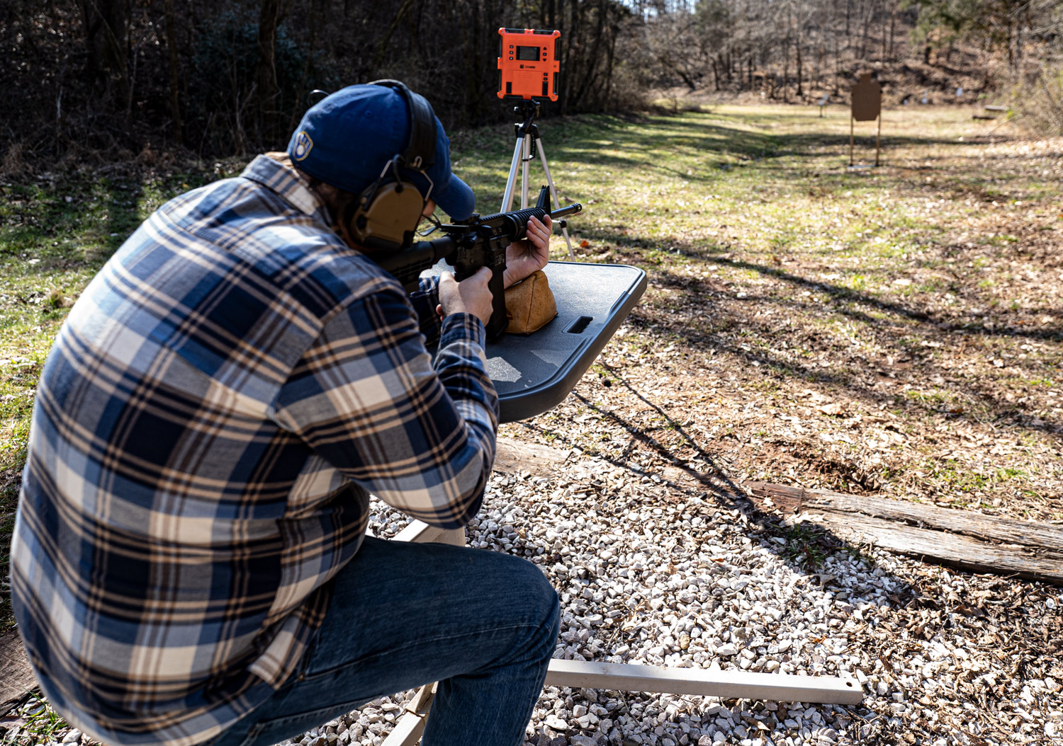 Firing an ar-15 from a shooting bench