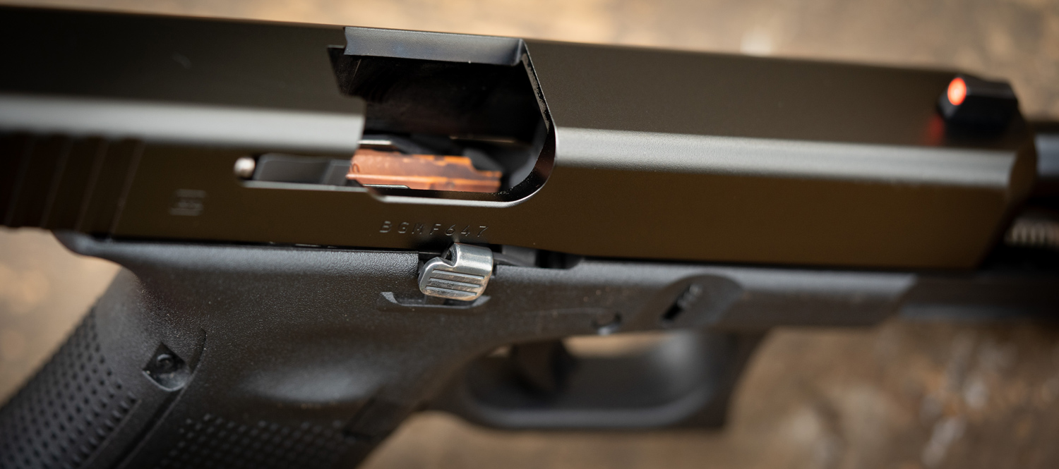 open chamber of a glock 9mm pistol